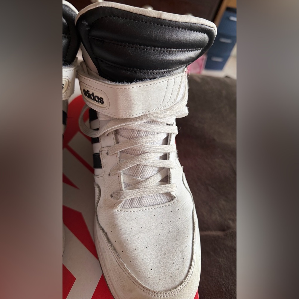 Men’s size 12 Adidas White High-Top Sneakers with Black Stripes - Picture 10 of 10